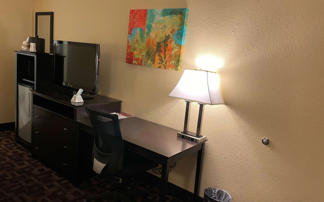 Best Western Plus Pleasanton Inn