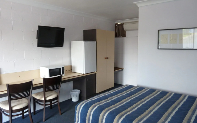 Mandalay Motel
