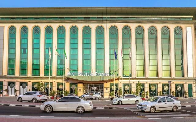 Bwp Hotel Deira вид на фасад