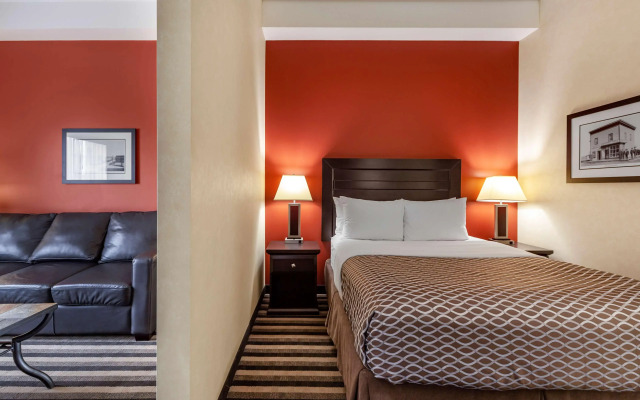 Best Western Plus Meridian Hotel