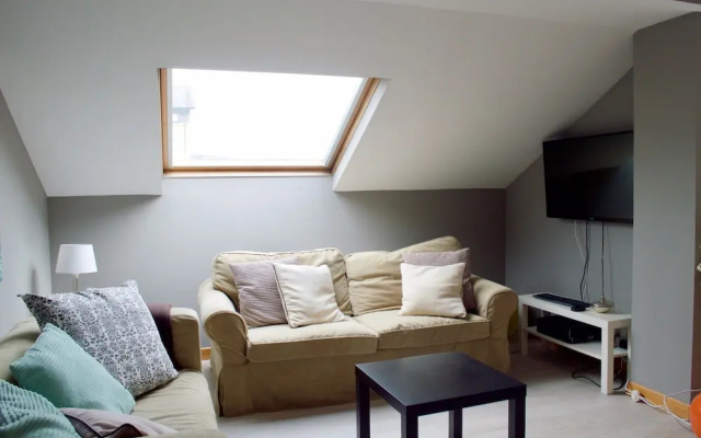 1 Bedroom Apartment With Balcony