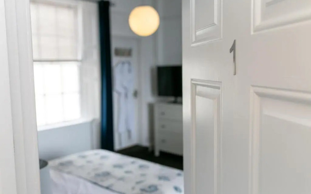 Roundhouse Hotel Weymouth