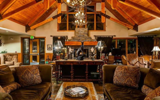 The Hotel Telluride