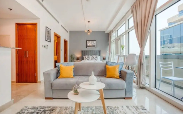 Chic & Cosy Apartment in Bay Square