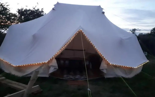 6m xl Bell Tent, Near Whitby, With log Burner