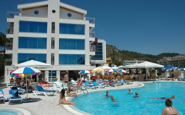 Ideal Pearl Hotel
