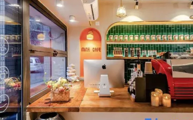 Miomi Homestay (Qingdao May Fourth Square MixC Branch)