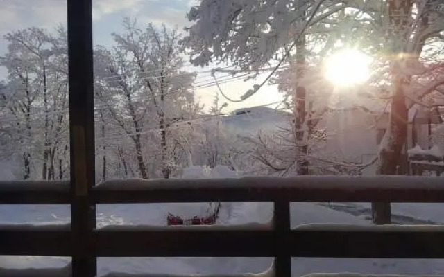 Funky Monkey Lodge, Myoko ファンキーモンキーロッジ 妙高