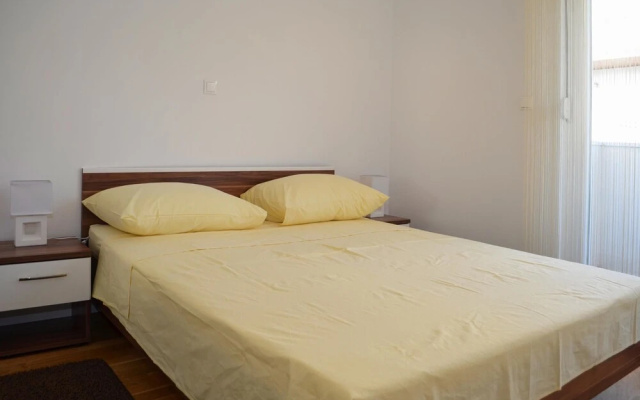 Apartment Davor / Two Bedroom A1