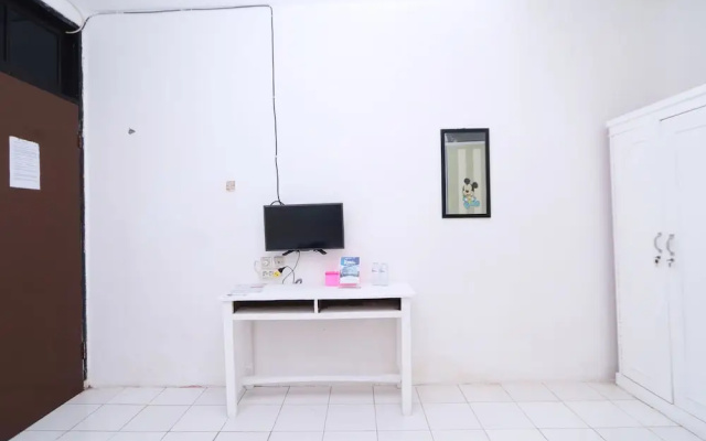 Airy Eco Sawah Besar Kartini Tiga 42 Jakarta