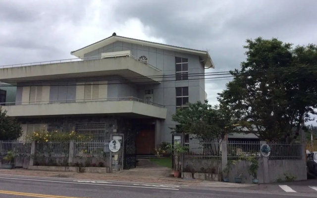 Yuan Zhong Yuan B&B