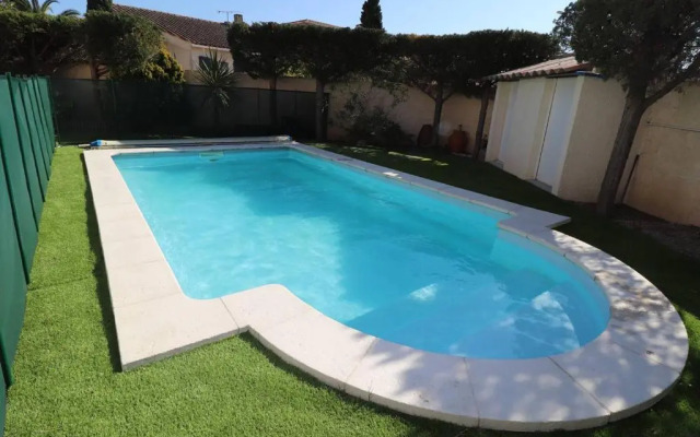 MAISON LE GRAU-DU-ROI, 5 PIèCES, 8 PERSONNES - FR-1-307-157