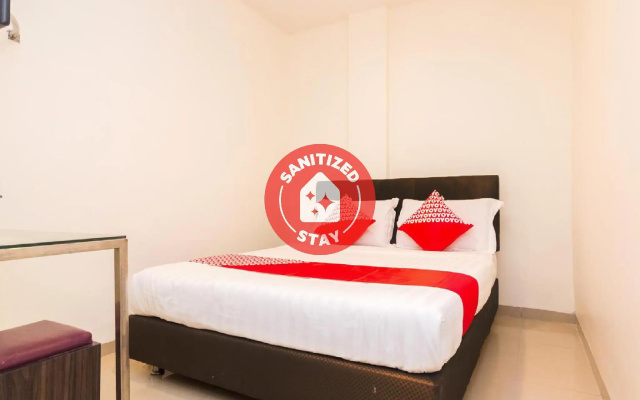 OYO 1635 New Star Hotel