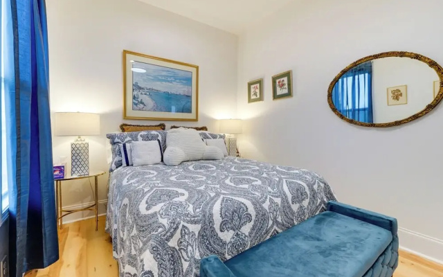 ~ 1 Mi to Dtwn: Wilmington Home w/ Patio!