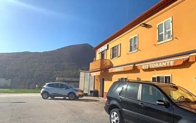Hotel Cona