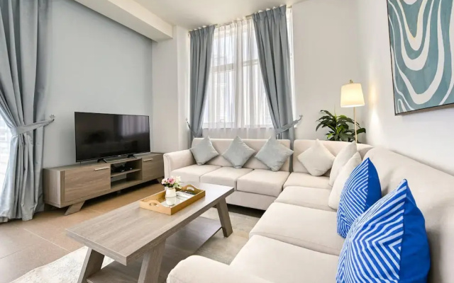 Maison Privee - Hamilton Residency