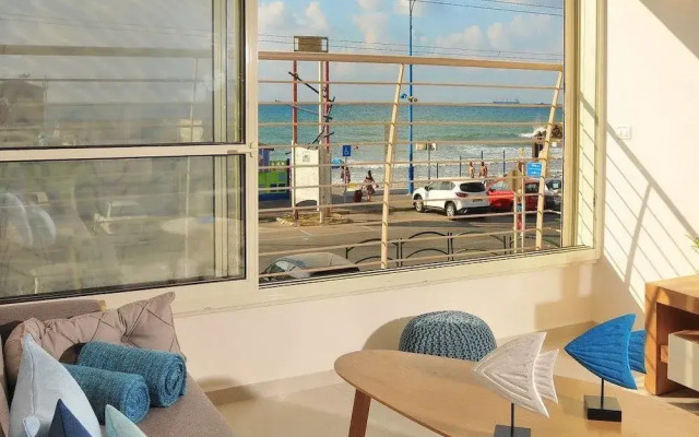 Housea - Sea view apartment