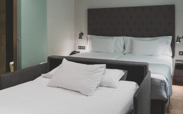 Hotel Zenit Abeba
