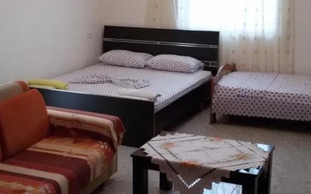 Hotel Festim Caca