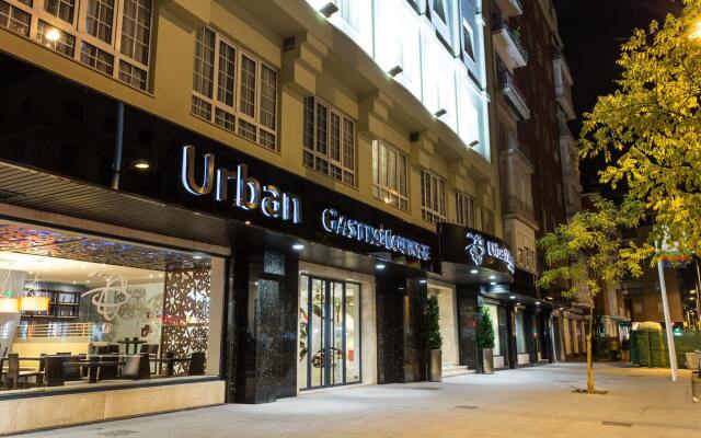 Urban Dream Granada Hotel вид на фасад