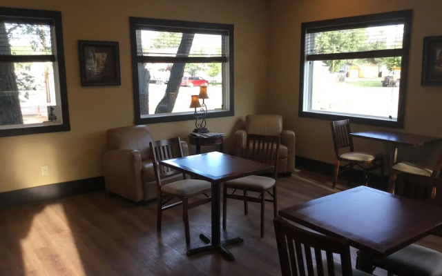 Sagebrush Inn and Suites