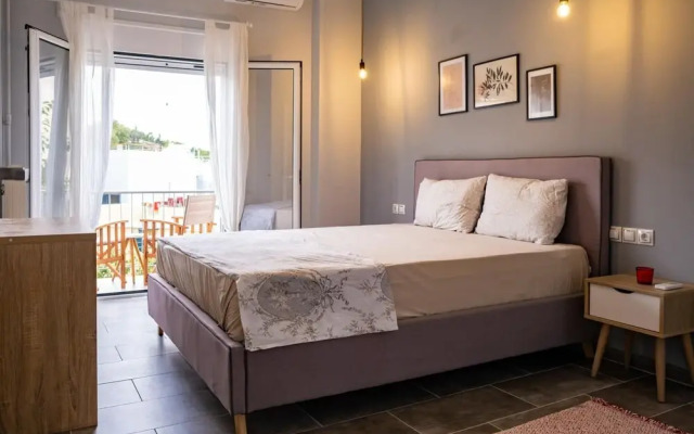Enjoy Sunsets Fully Equiped 2-bed Apartment Athens