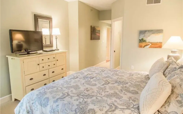 Windsor Place 303 by RedAwning