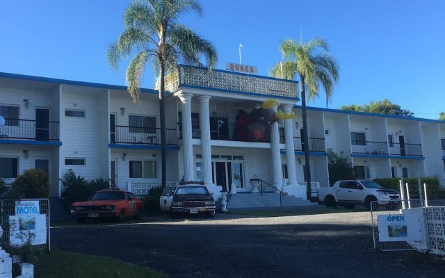 Plantation Retro Motel Tyndale