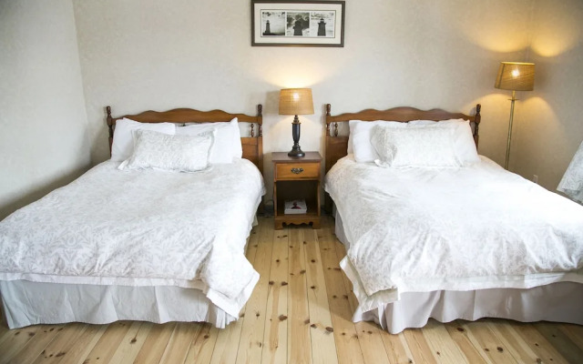 Lane's Privateer Inn