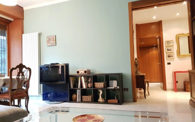 Sant' Ambrogio Apartment - San Vittore