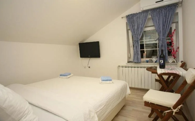 House Ivana