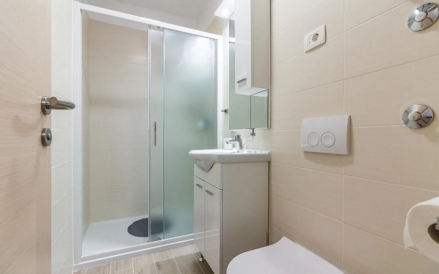 Awesome Home in Medulin With Wifi and 2 Bedrooms