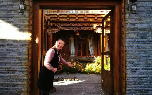 Meri Garden Inn