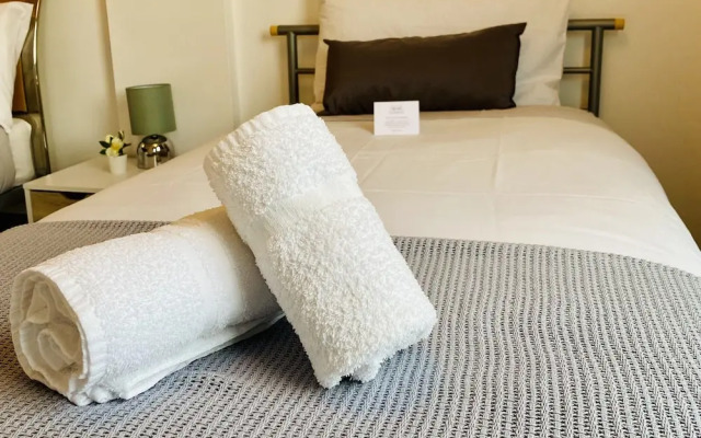 Spacious Flat in Birmingham City - Free Parking