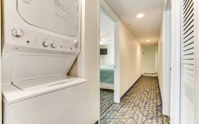 Paradise Resort 410