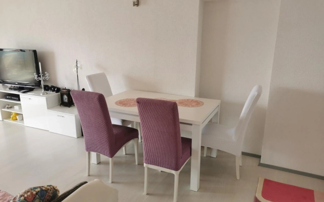 Apartment Ain Naum