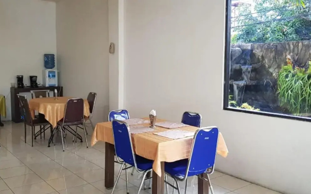Tiara Inn