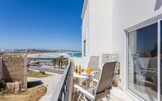 Fabrica da Ribeira Apartment by Seewest
