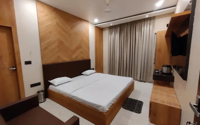 Hotel Utkarsh by OYO Rooms