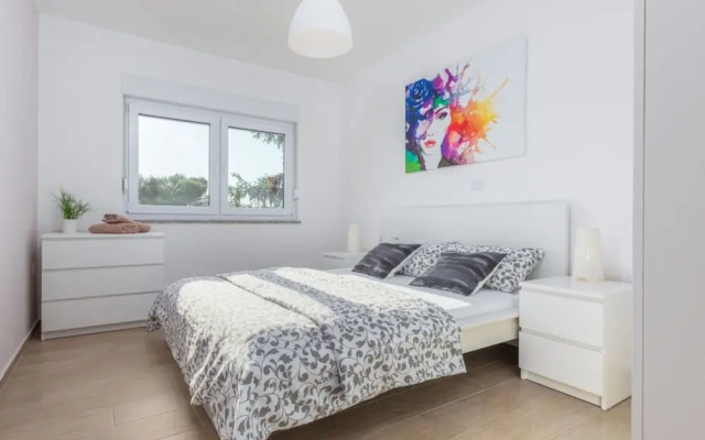 Holiday Apartment Fantasea