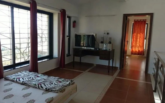 Walnut Villa
