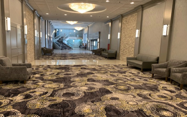 Holiday Inn & Suites Chicago North Shore (Skokie) by IHG