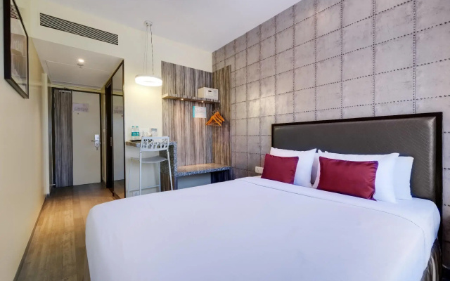 7 Apple Hotel
