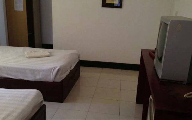 Phisitxay Hotel