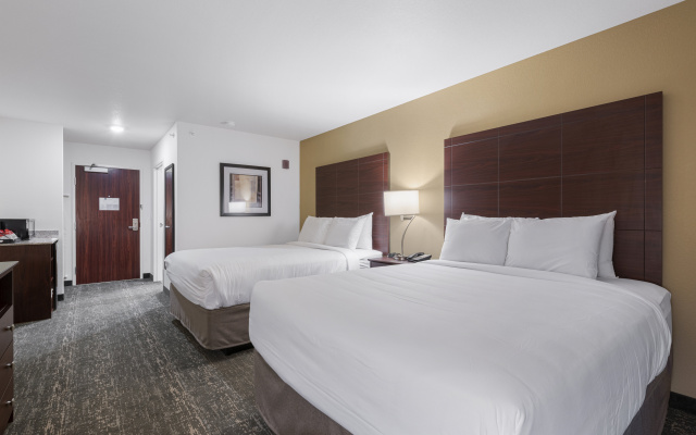 Cobblestone Hotel & Suites - Urbana