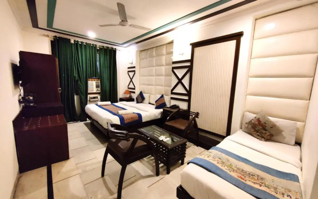 Hotel Unistar
