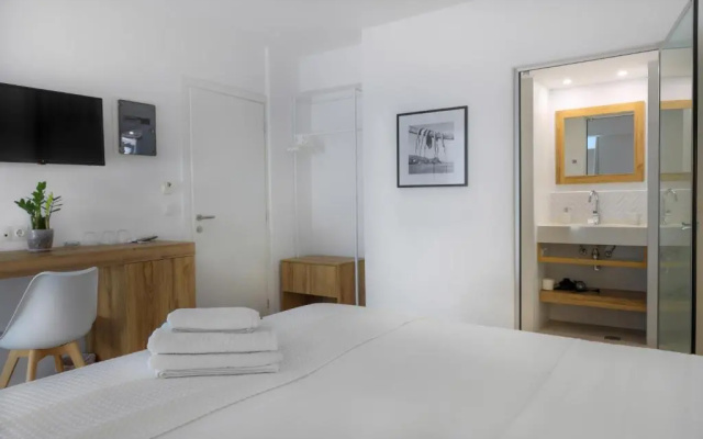 Sea Breeze Hotel