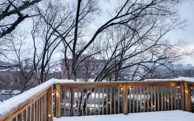 Walkable Condo Near Over-the-rhine & Hard Rock!