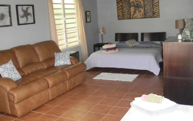 Esperanza Inn