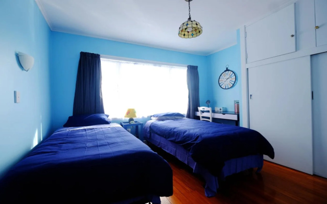 Orewa FunaLand Holiday Home